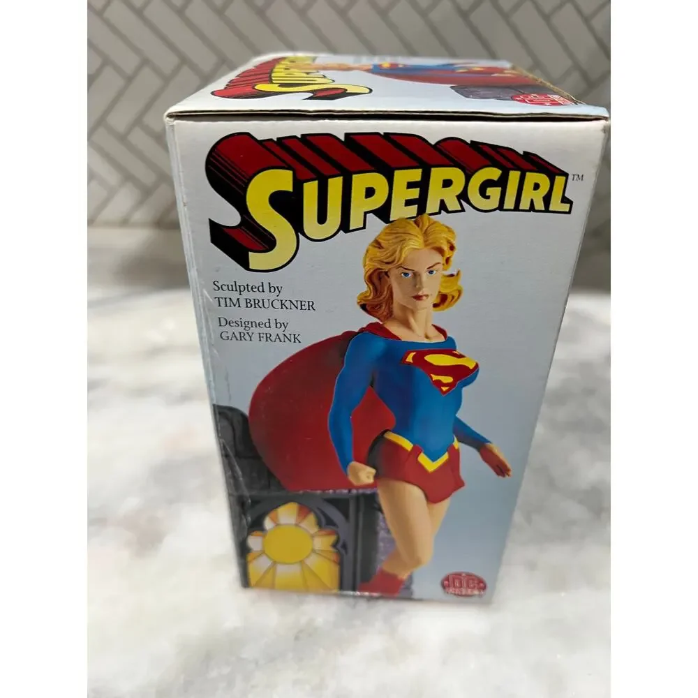 DC Direct Supergirl Limited Edition Porcelain Statue 1321/1750 Gary Frank Boxed